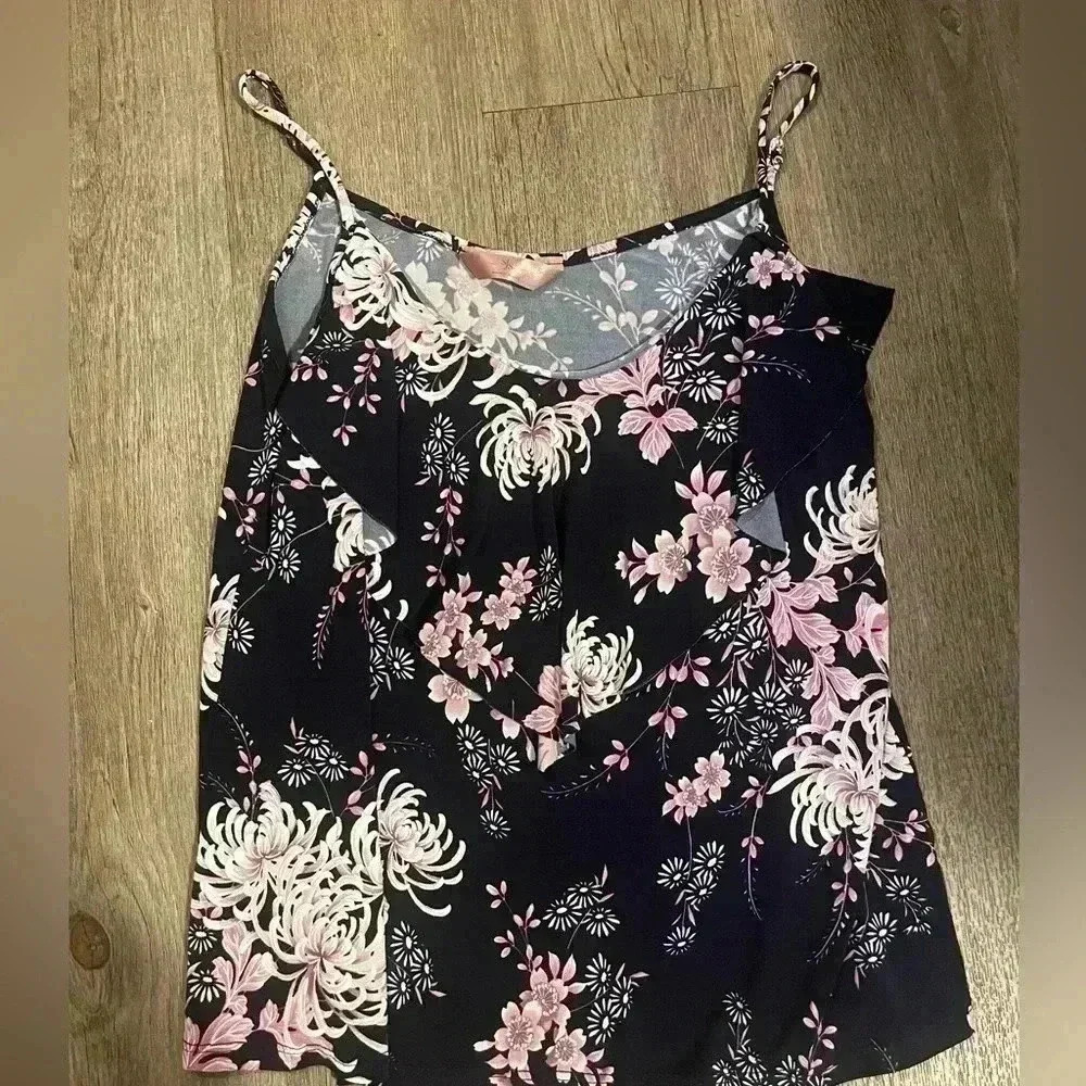 Purple flower tank top size small
